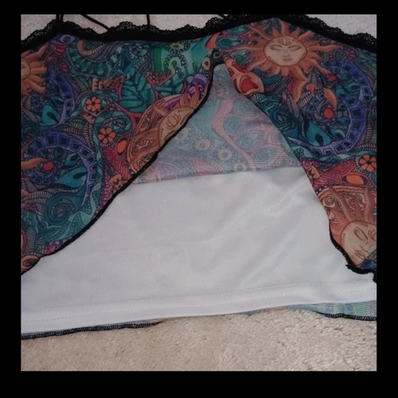 Romwe~ Celestial Whimsigoth Lace Trim Crisscross Crop Tank Top L/XL - Picture 5 of 11